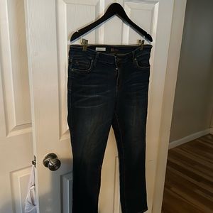 BNWOT Kut from the Kloth Dianna mid rise skinny jean